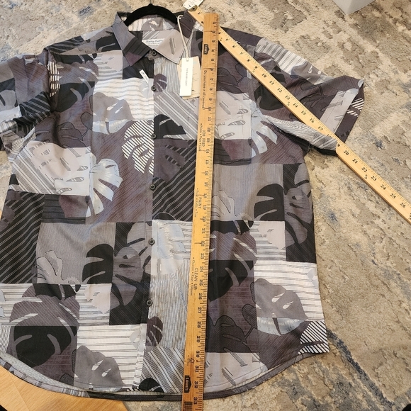 NWT Tommy Bahama Coast Patchwork Palms Grey Short Sleeve Button Shirt XXL - Picture 10 of 16